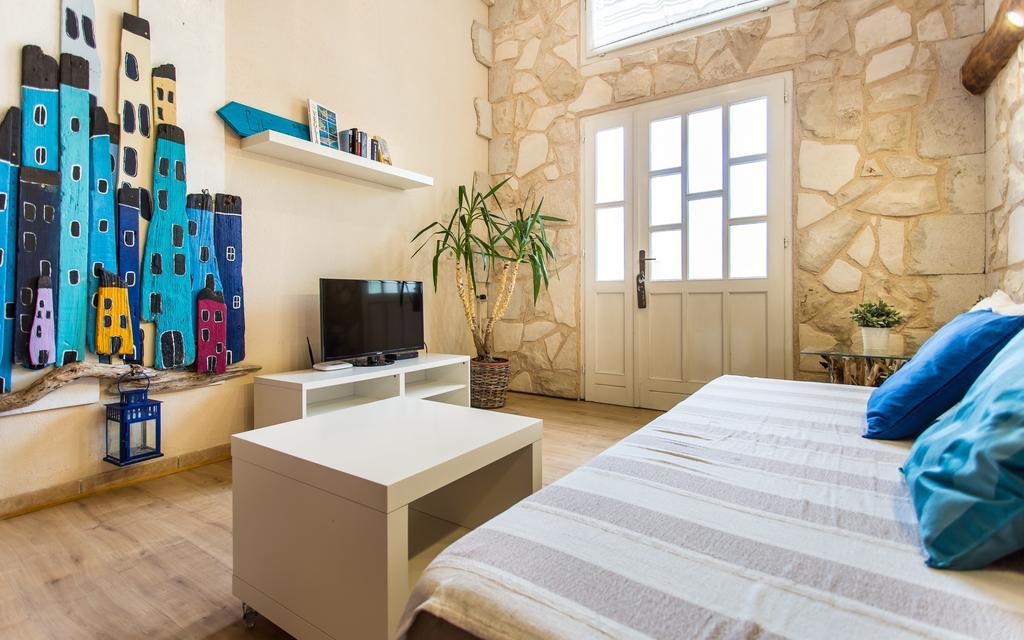 Apartments Frgacic Baška Екстериор снимка