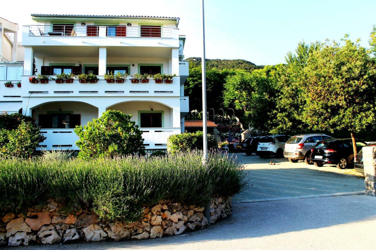 Apartments Frgacic Baška Екстериор снимка