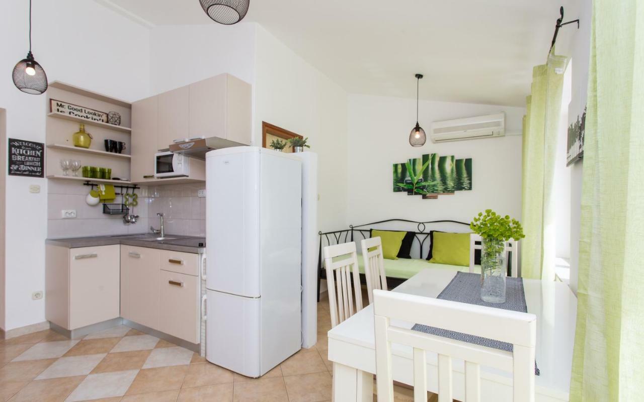Apartments Frgacic Baška Екстериор снимка